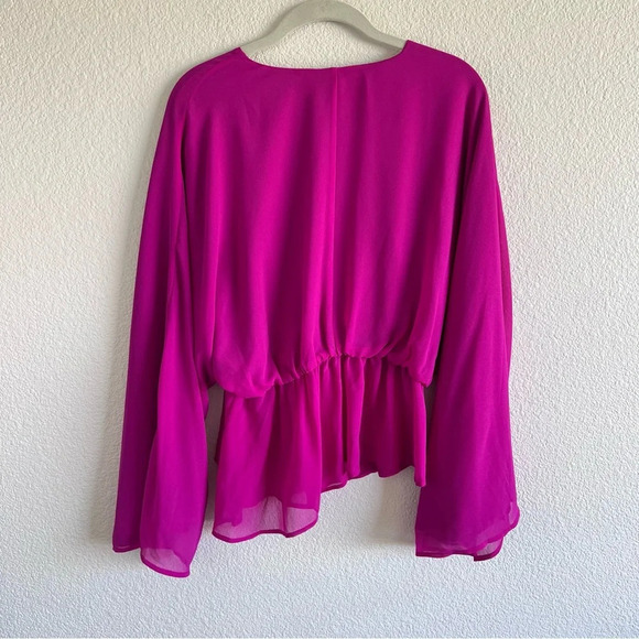 Revolve Anaya Blouse in Magenta - Picture 8 of 13